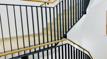 Minnesota Standards for Stairway Handrail Height
